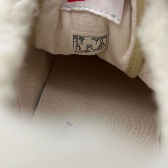 VANS OLD SKOOL STACKFORM PIG‎ SUEDE SHERPA SHOE- Women 9.5 - New in Box - Picture 7 of 8